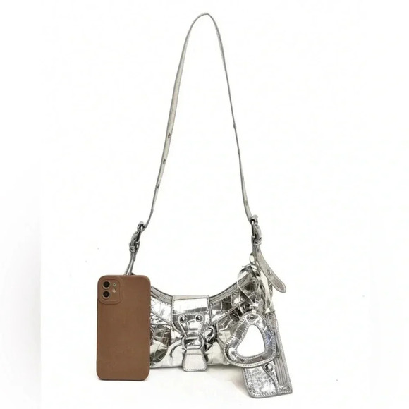 NWOT The New Drawstring Women's Fashion Bucket Bag Rivet 3-Piece Motorcycle Bag - Picture 8 of 10